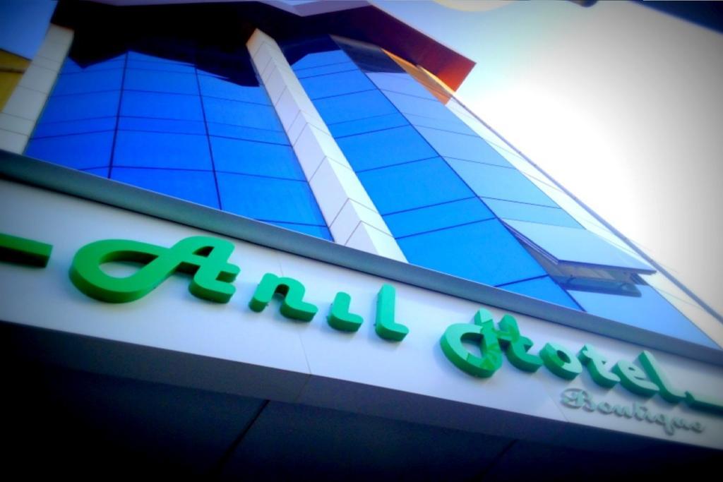 ברגאמה Anil Hotel מראה חיצוני תמונה